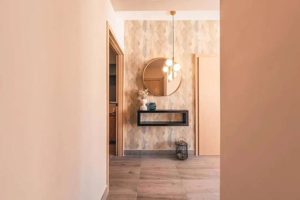 Regatta Living 1 - 802 In Santo Domingo Apartment